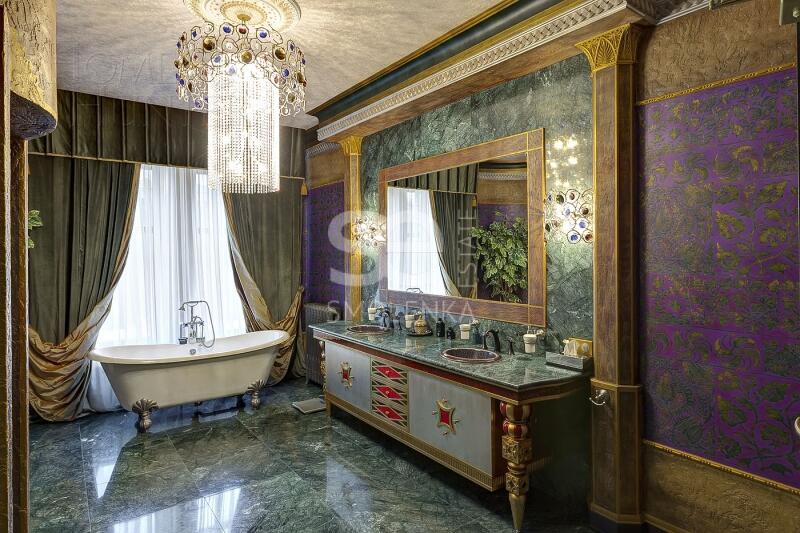 3-этажный коттедж 1 100 м² с отделкой