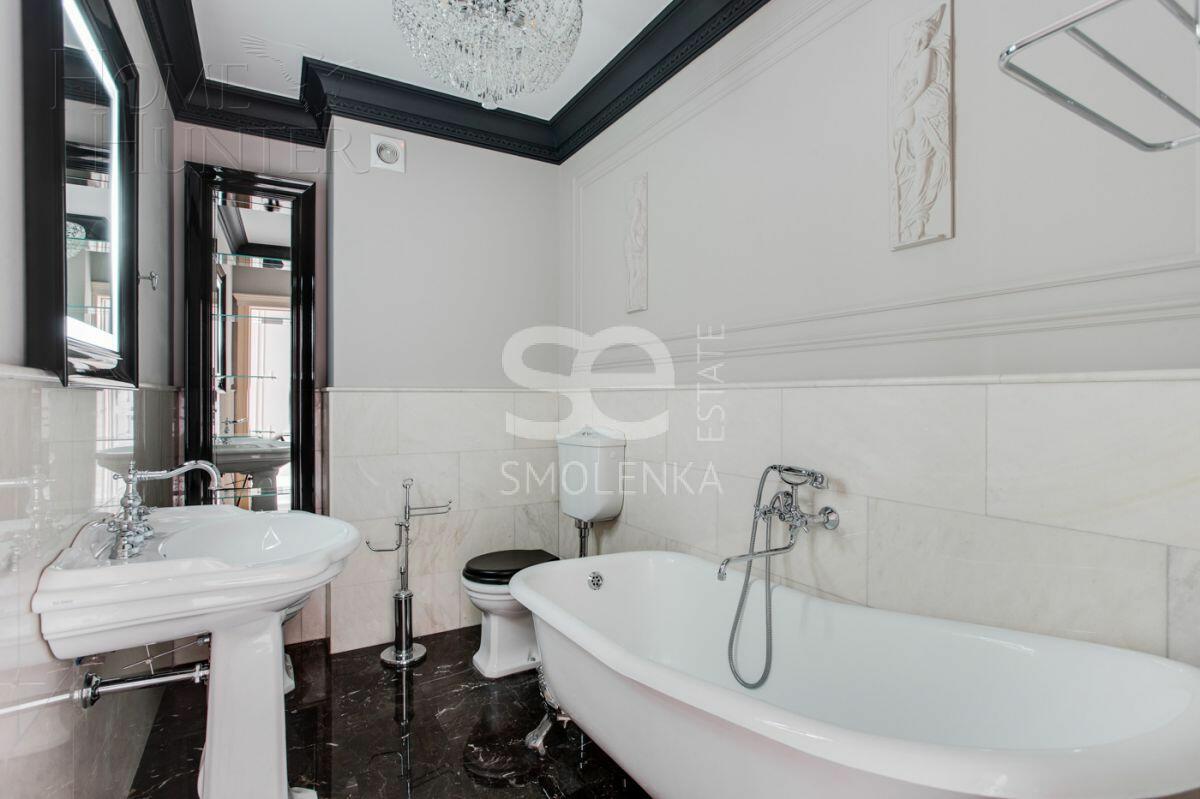 2-этажный таунхаус 345 м² с отделкой