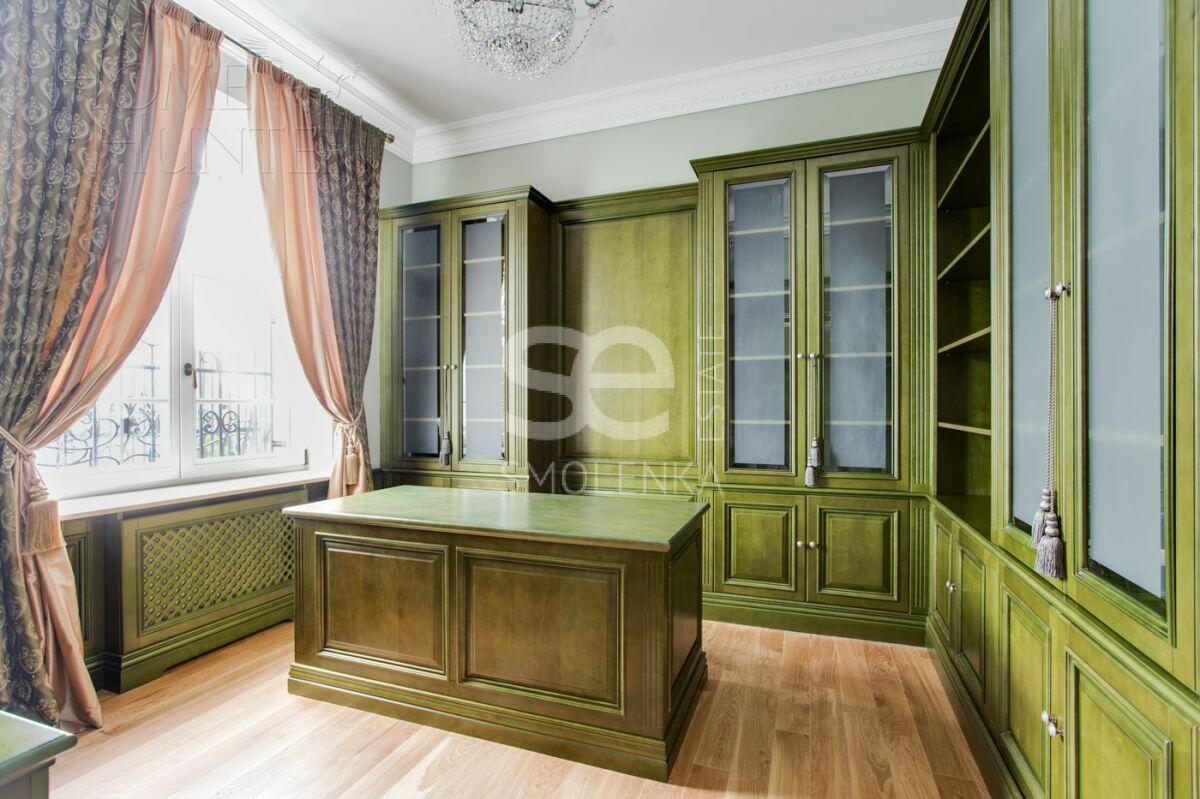 2-этажный таунхаус 345 м² с отделкой