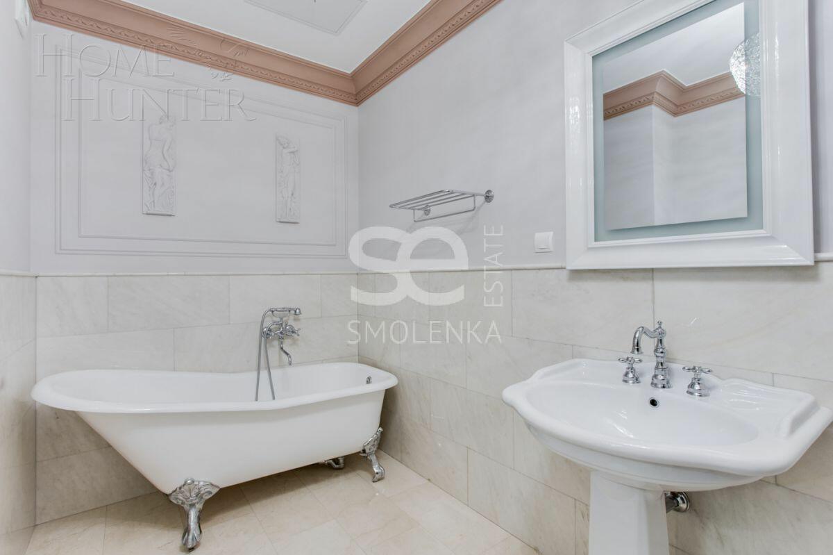 2-этажный таунхаус 345 м² с отделкой