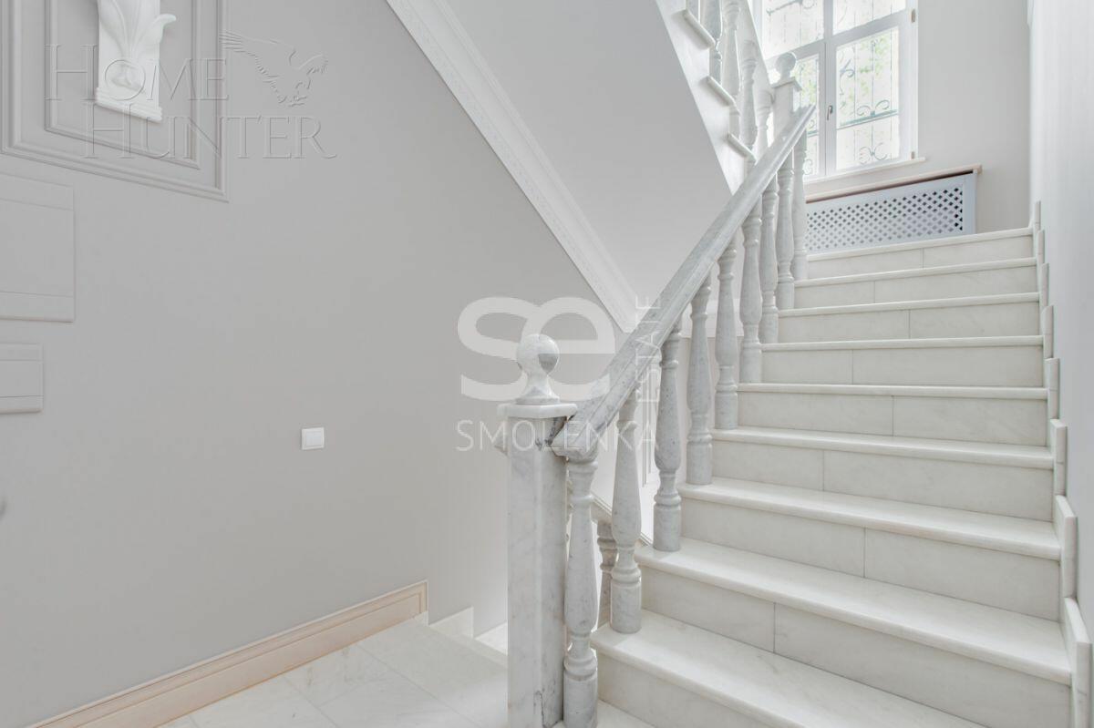 2-этажный таунхаус 345 м² с отделкой