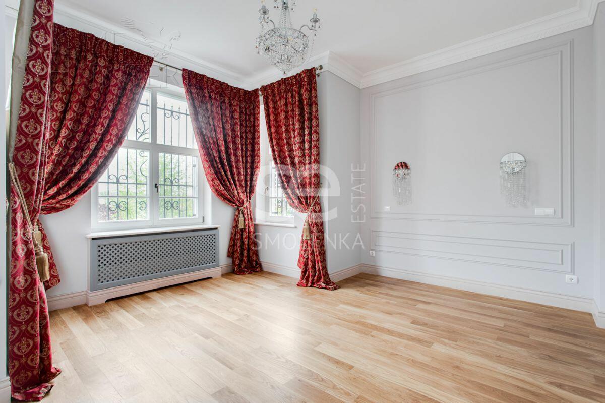 2-этажный таунхаус 345 м² с отделкой