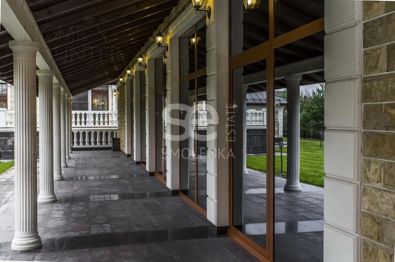 2-этажный коттедж 1 306 м² с отделкой