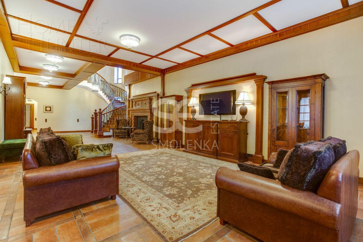 3-этажный коттедж 980 м² с отделкой