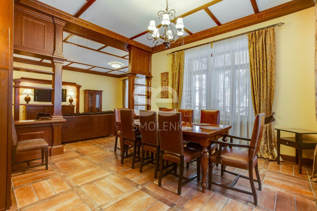 3-этажный коттедж 980 м² с отделкой