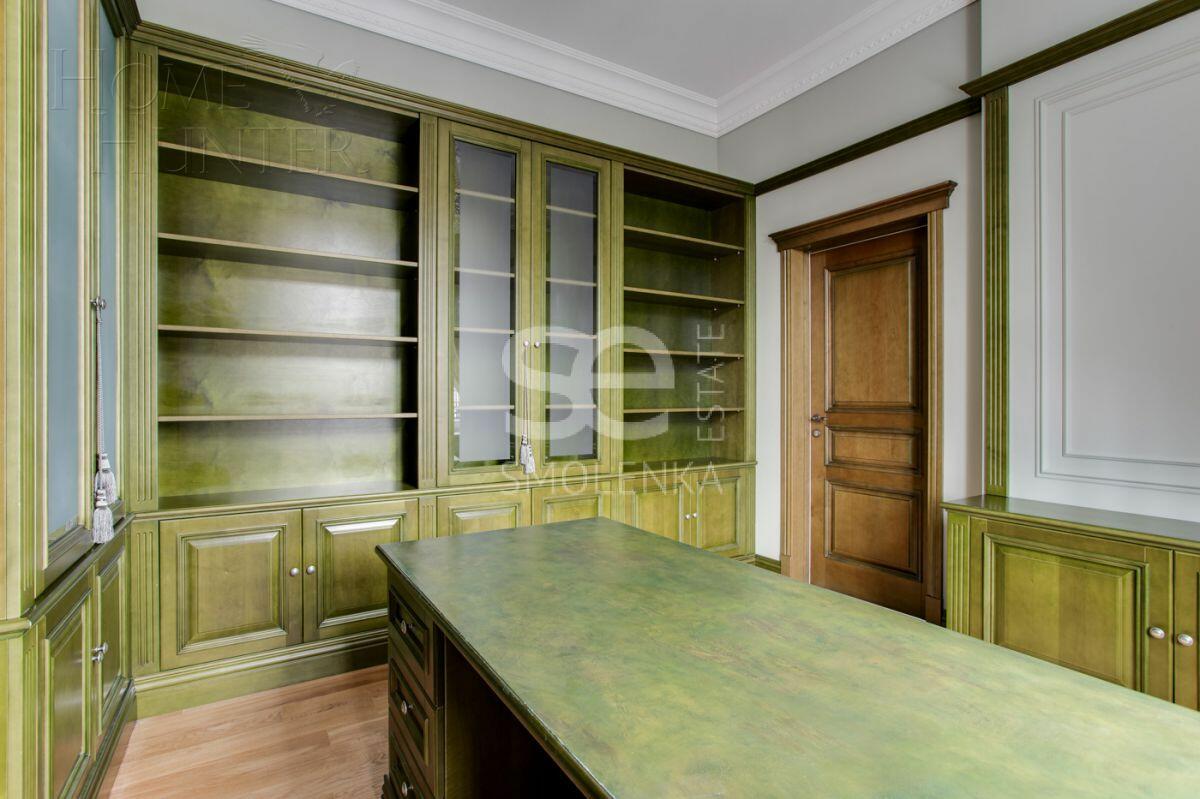 2-этажный таунхаус 345 м² с отделкой