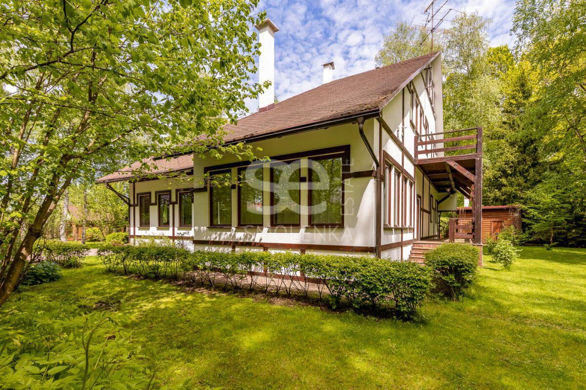 2-этажный коттедж 400 м² с отделкой