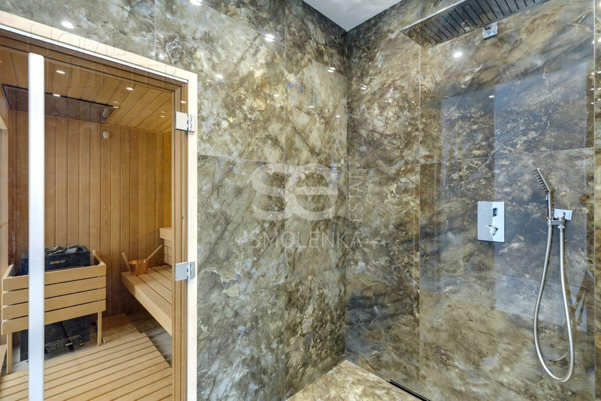 2-этажный коттедж 815 м² с отделкой