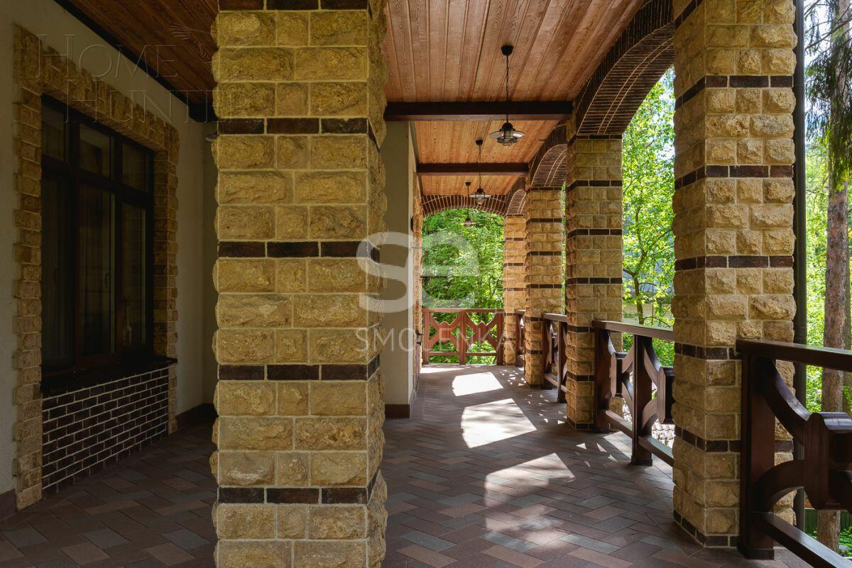 3-этажный коттедж 980 м² с отделкой