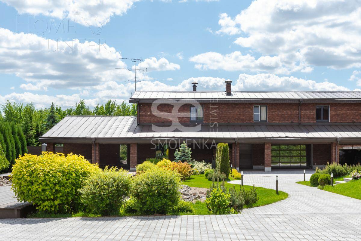 2-этажный коттедж 850 м² с отделкой