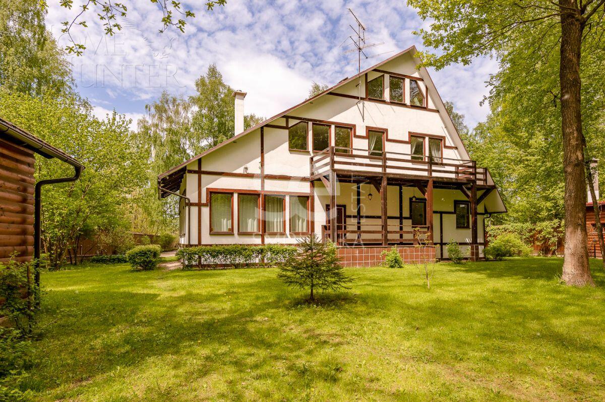 2-этажный коттедж 400 м² с отделкой