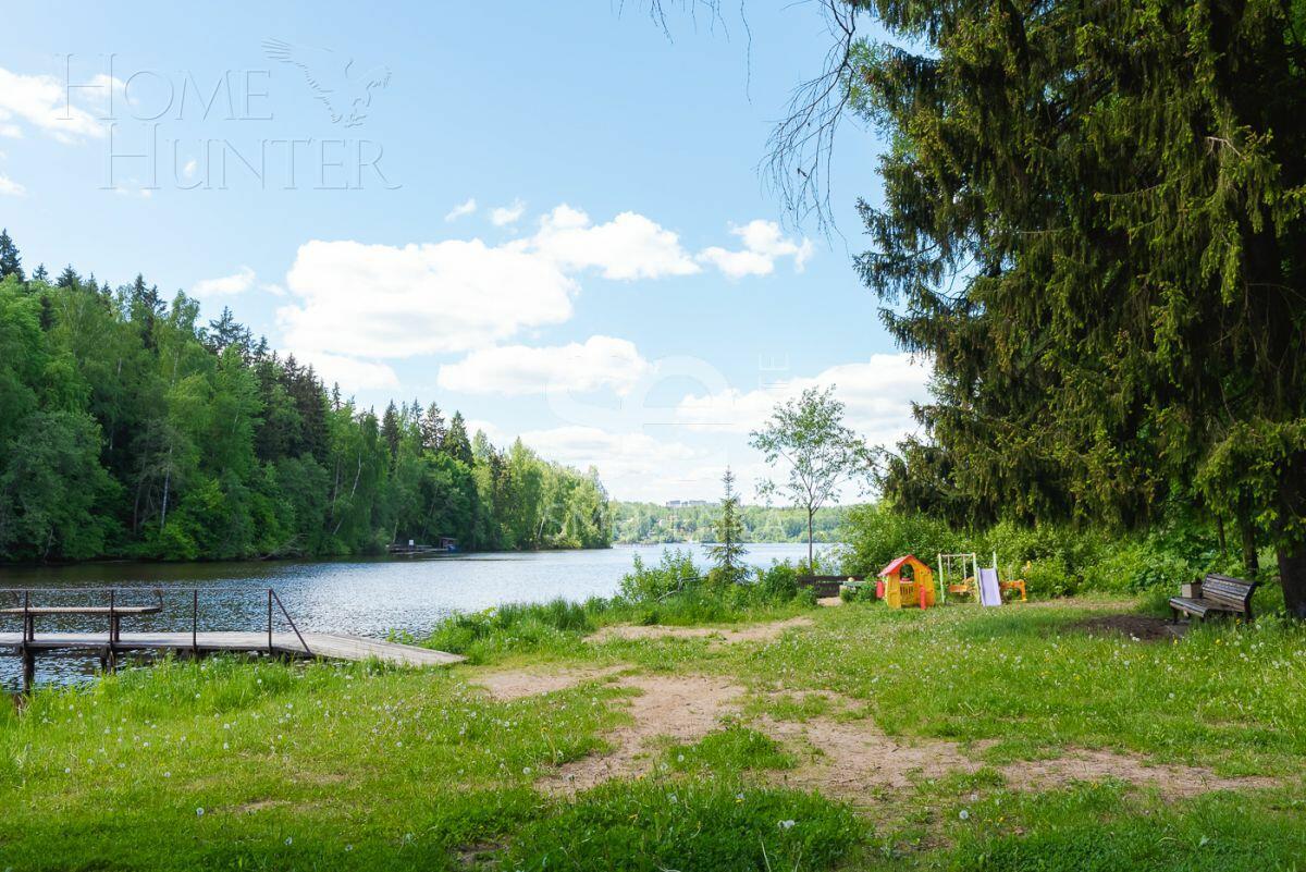 3-этажный коттедж 980 м² с отделкой