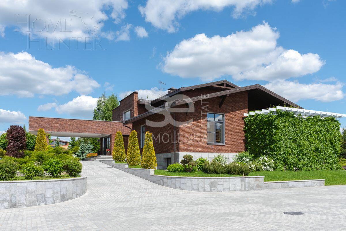 2-этажный коттедж 850 м² с отделкой