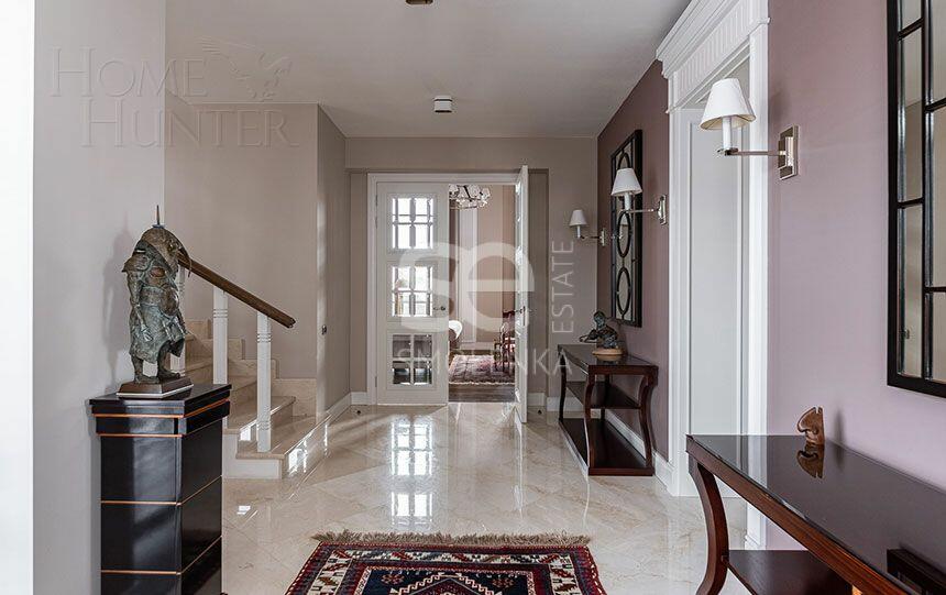 2-этажный коттедж 850 м² с отделкой