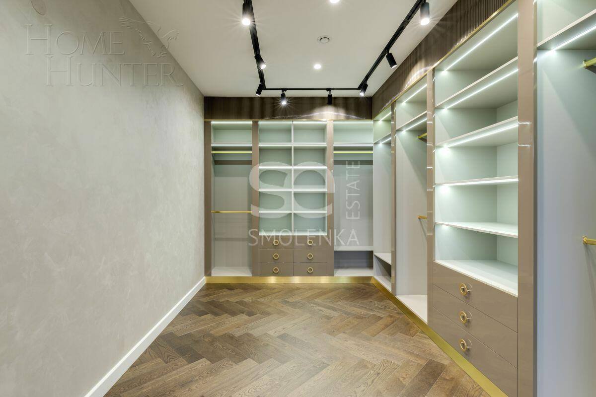 2-этажный коттедж 815 м² с отделкой