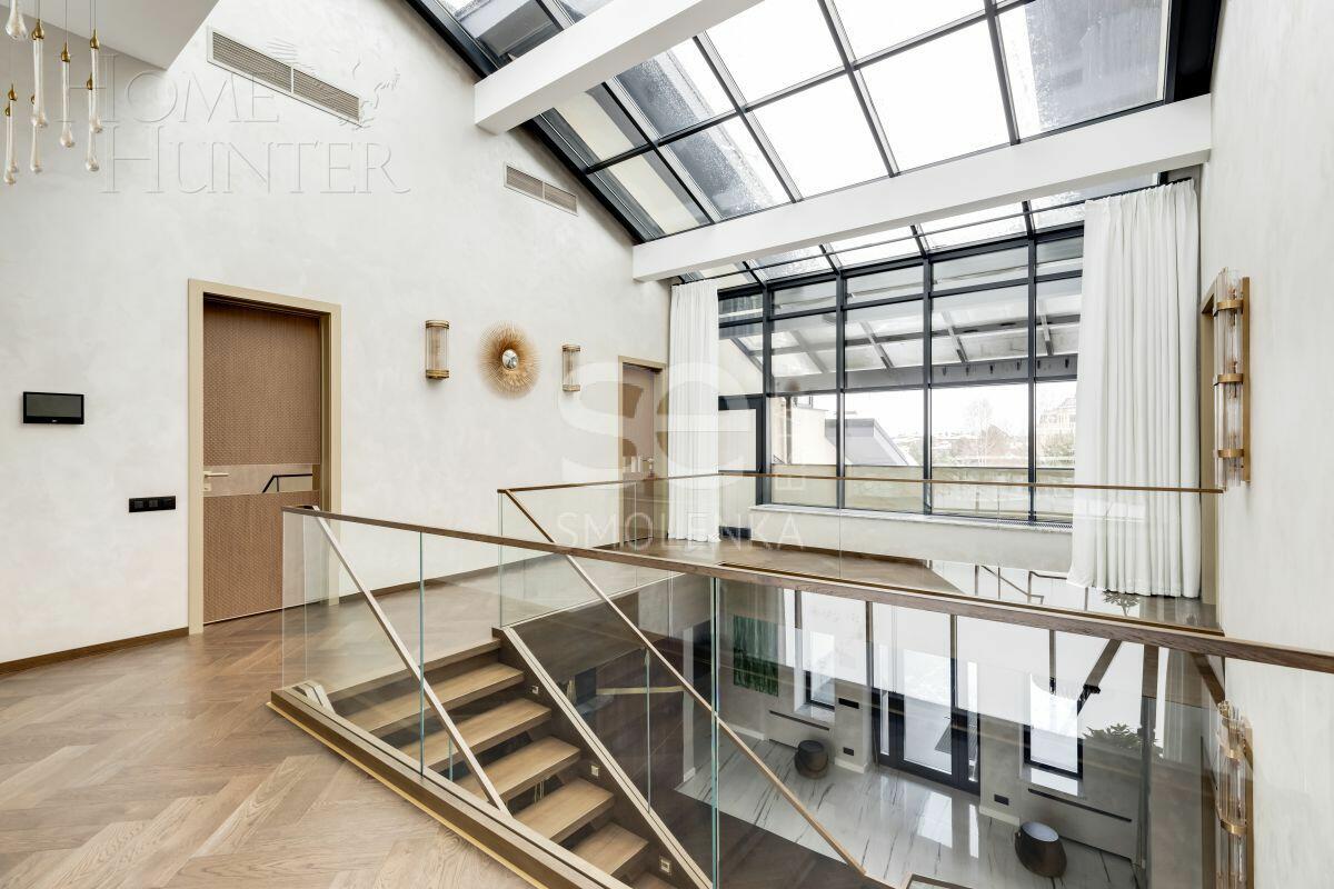 2-этажный коттедж 815 м² с отделкой