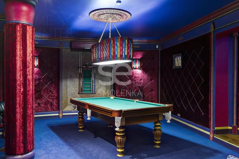 3-этажный коттедж 1 100 м² с отделкой