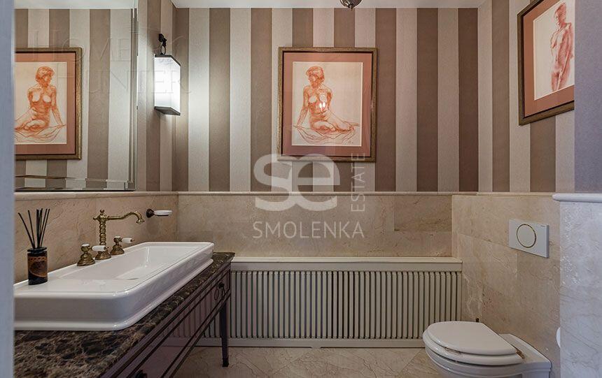 2-этажный коттедж 850 м² с отделкой