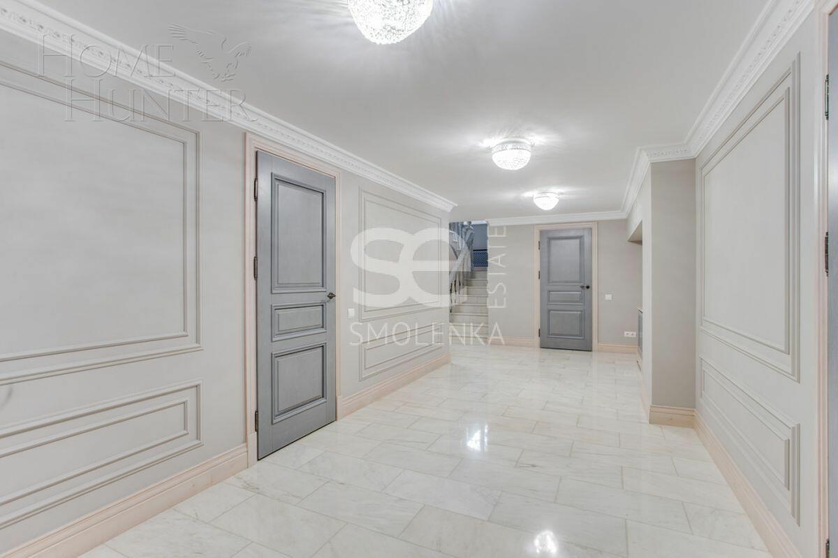 2-этажный таунхаус 345 м² с отделкой