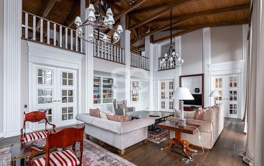 2-этажный коттедж 850 м² с отделкой