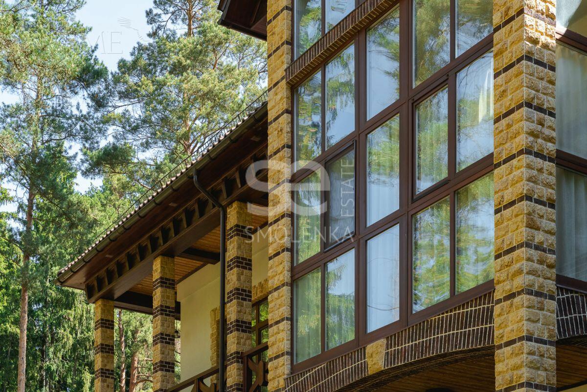 3-этажный коттедж 980 м² с отделкой