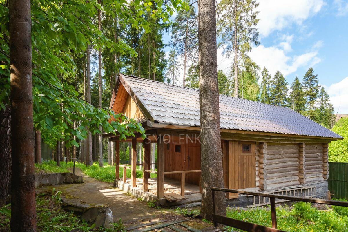 3-этажный коттедж 980 м² с отделкой