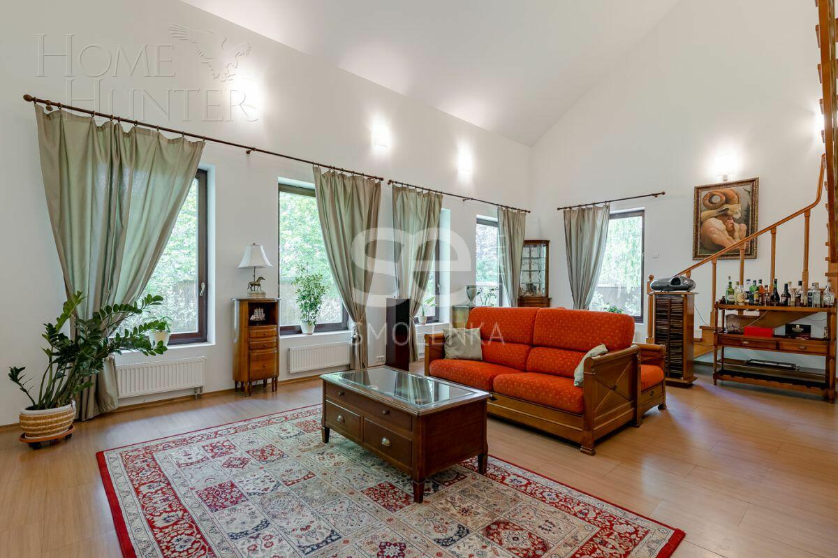 2-этажный коттедж 400 м² с отделкой