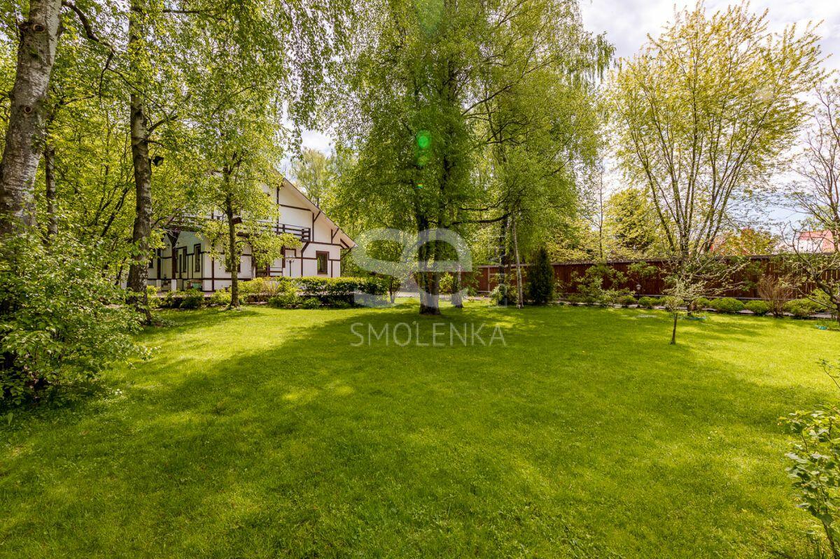 2-этажный коттедж 400 м² с отделкой