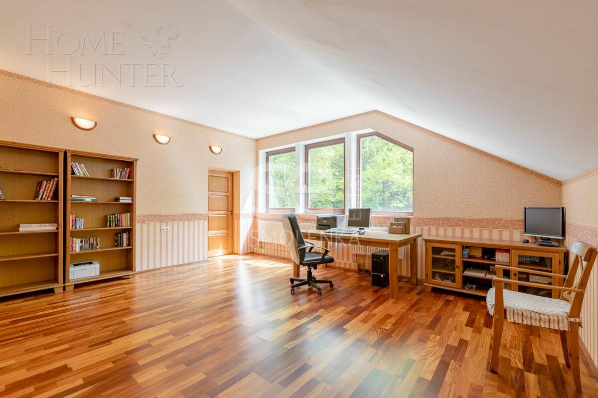 2-этажный коттедж 400 м² с отделкой