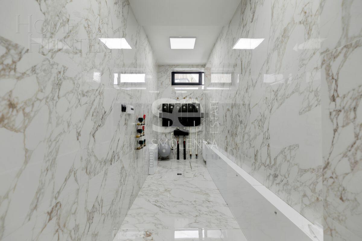 2-этажный коттедж 815 м² с отделкой