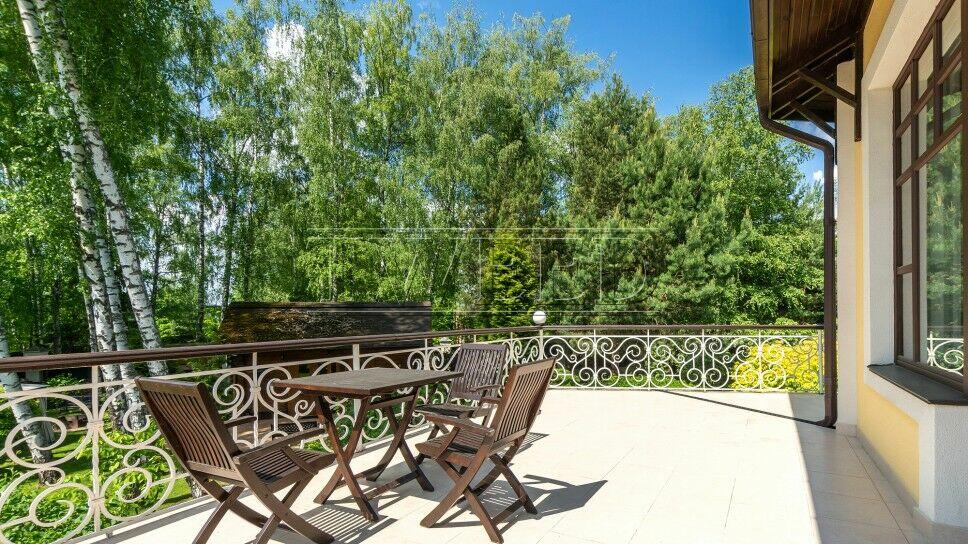 2-этажный коттедж 750 м² с отделкой