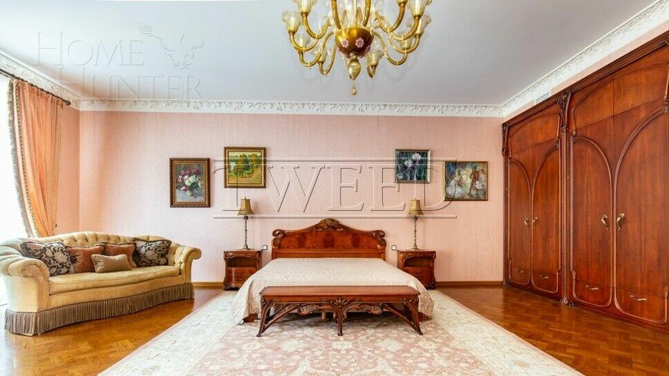 2-этажный коттедж 1 100 м² с отделкой