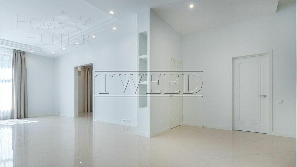 2-этажный коттедж 700 м² с отделкой