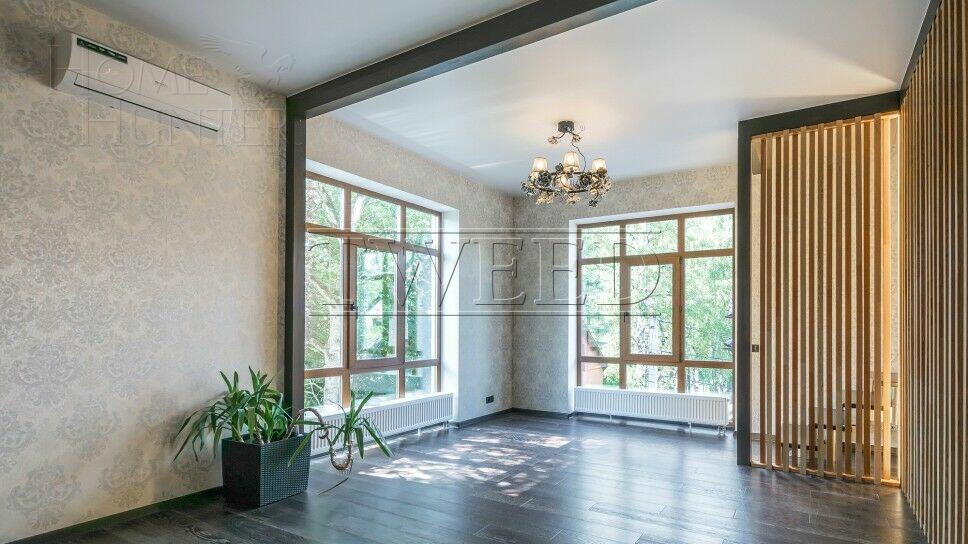 2-этажный коттедж 700 м² с отделкой