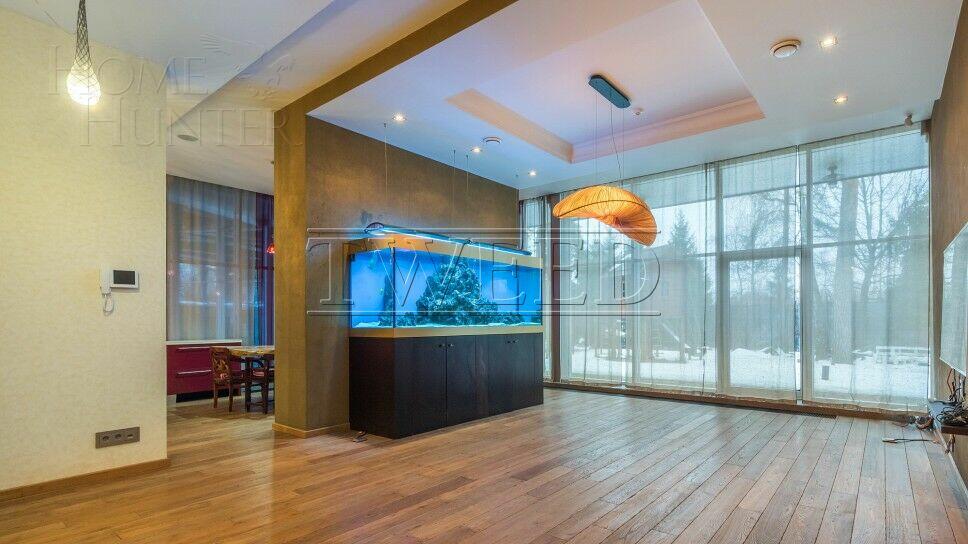 2-этажный коттедж 1 500 м² с отделкой