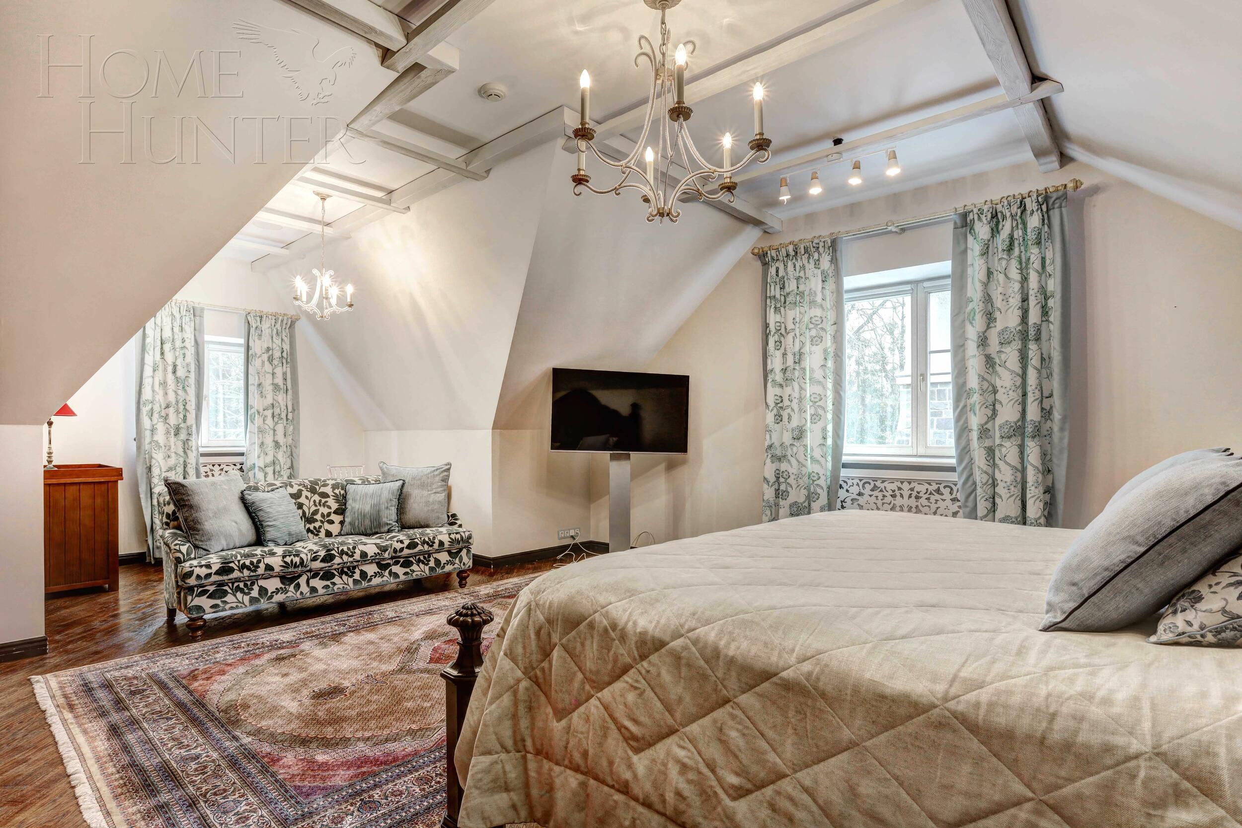 2-этажный коттедж 1 710 м² с отделкой