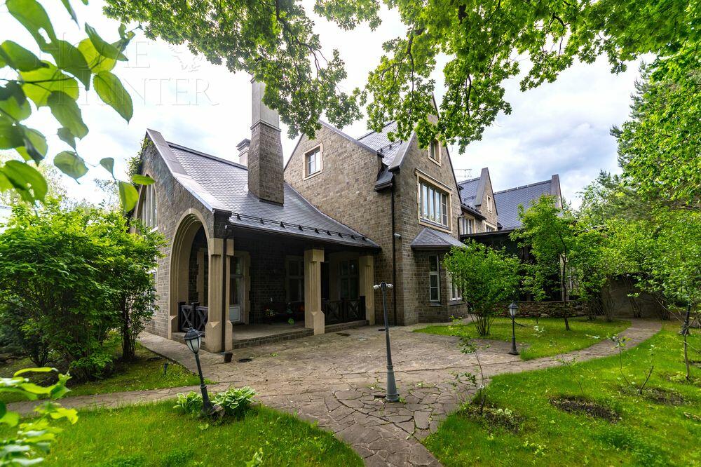 2-этажный коттедж 1 710 м² с отделкой