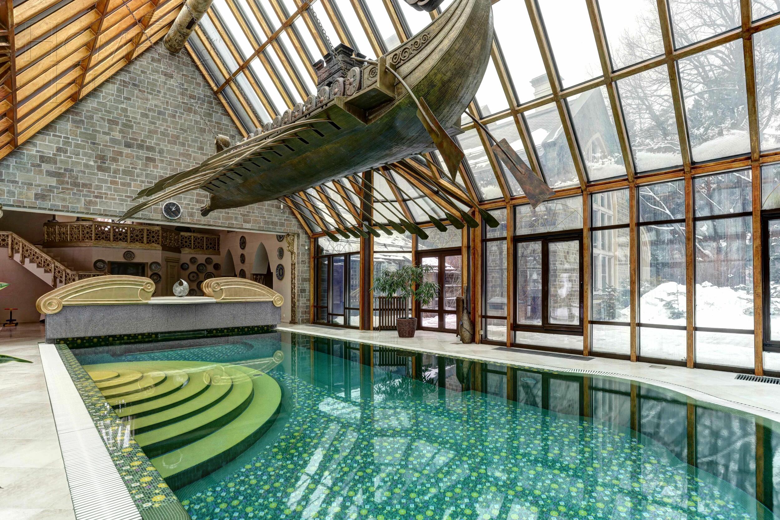 2-этажный коттедж 1 710 м² с отделкой