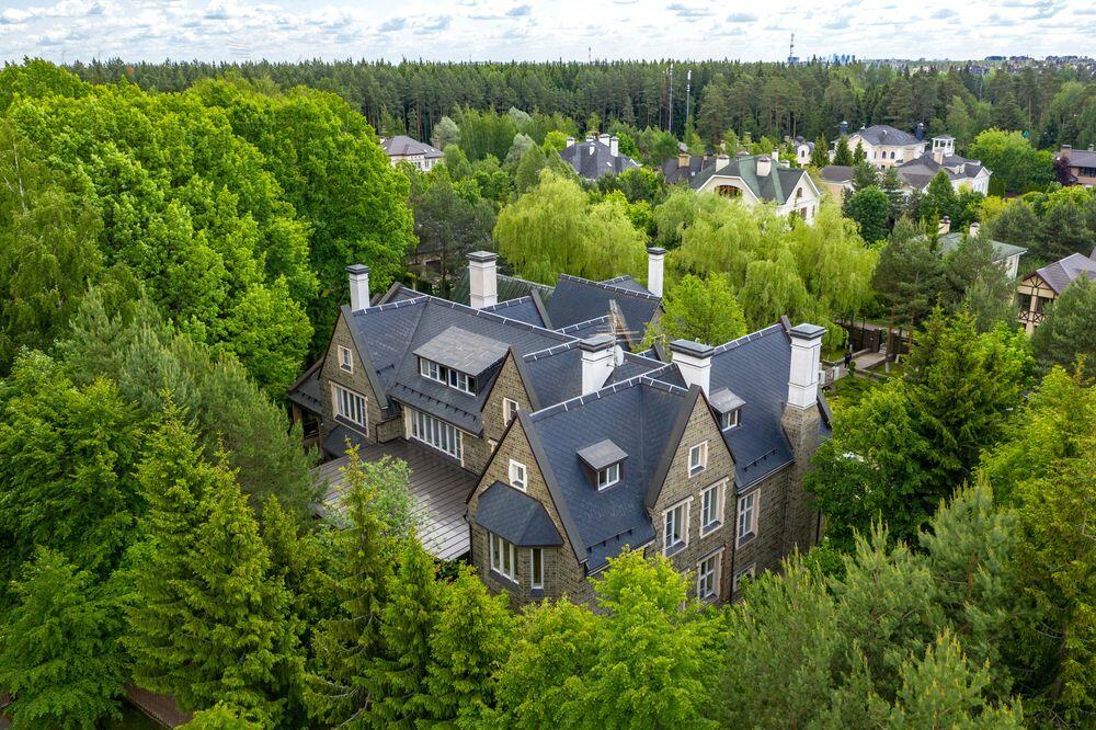 2-этажный коттедж 1 710 м² с отделкой