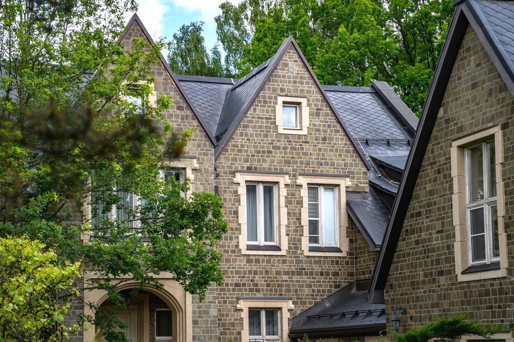 2-этажный коттедж 1 710 м² с отделкой