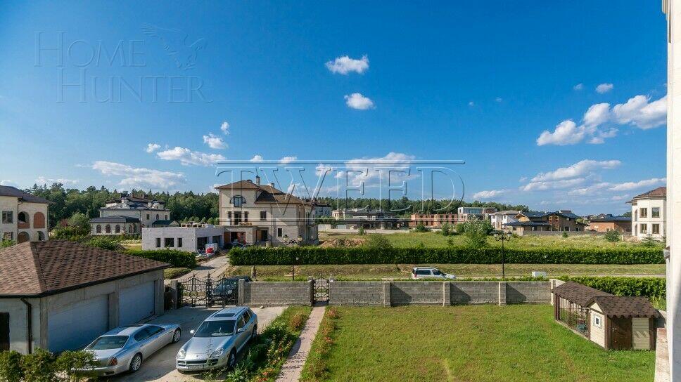 2-этажный коттедж 750 м² с отделкой