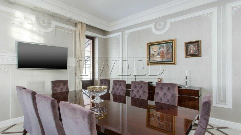 3-этажный коттедж 550 м² с отделкой