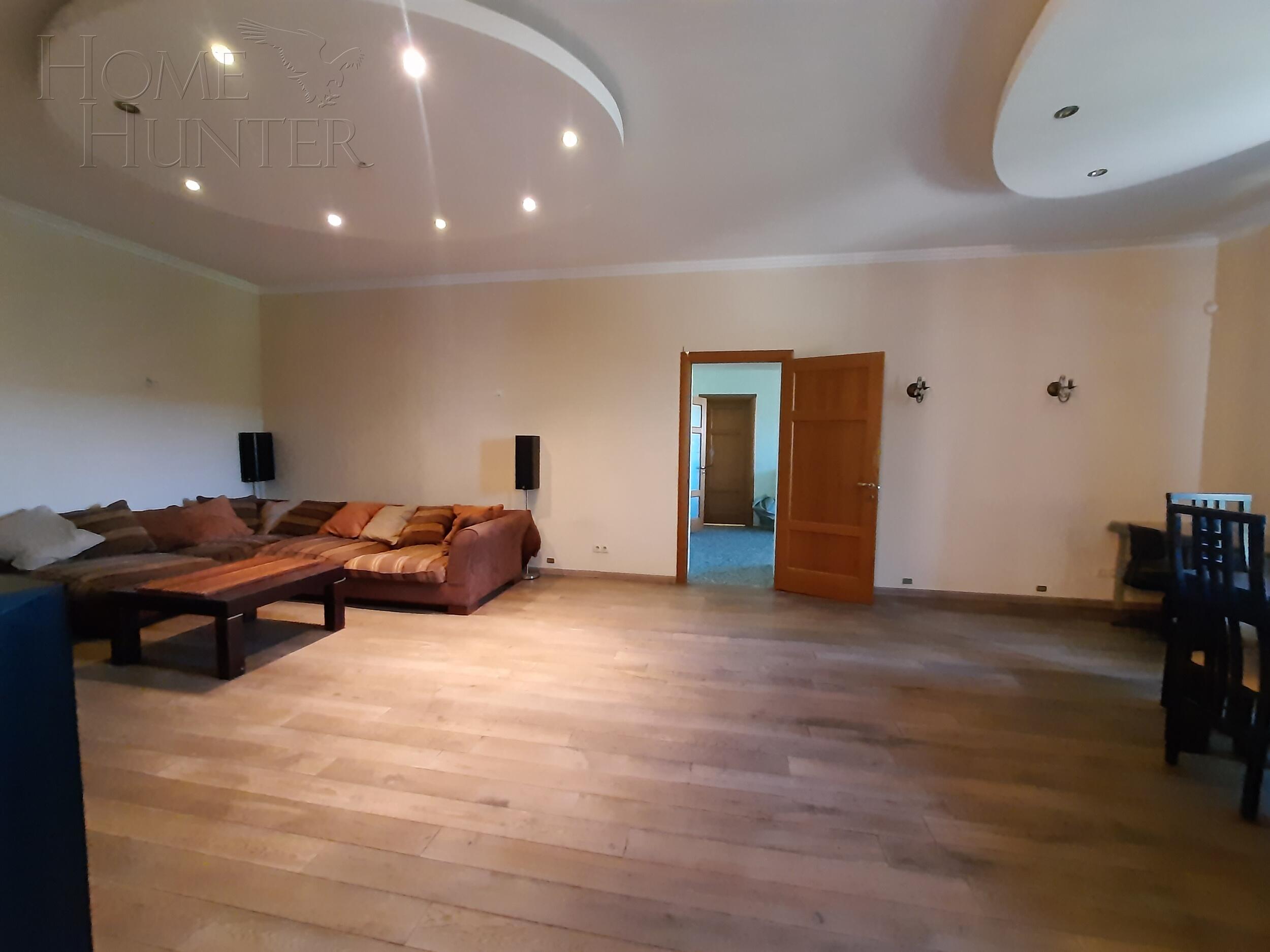 2-этажный коттедж 489 м² с отделкой