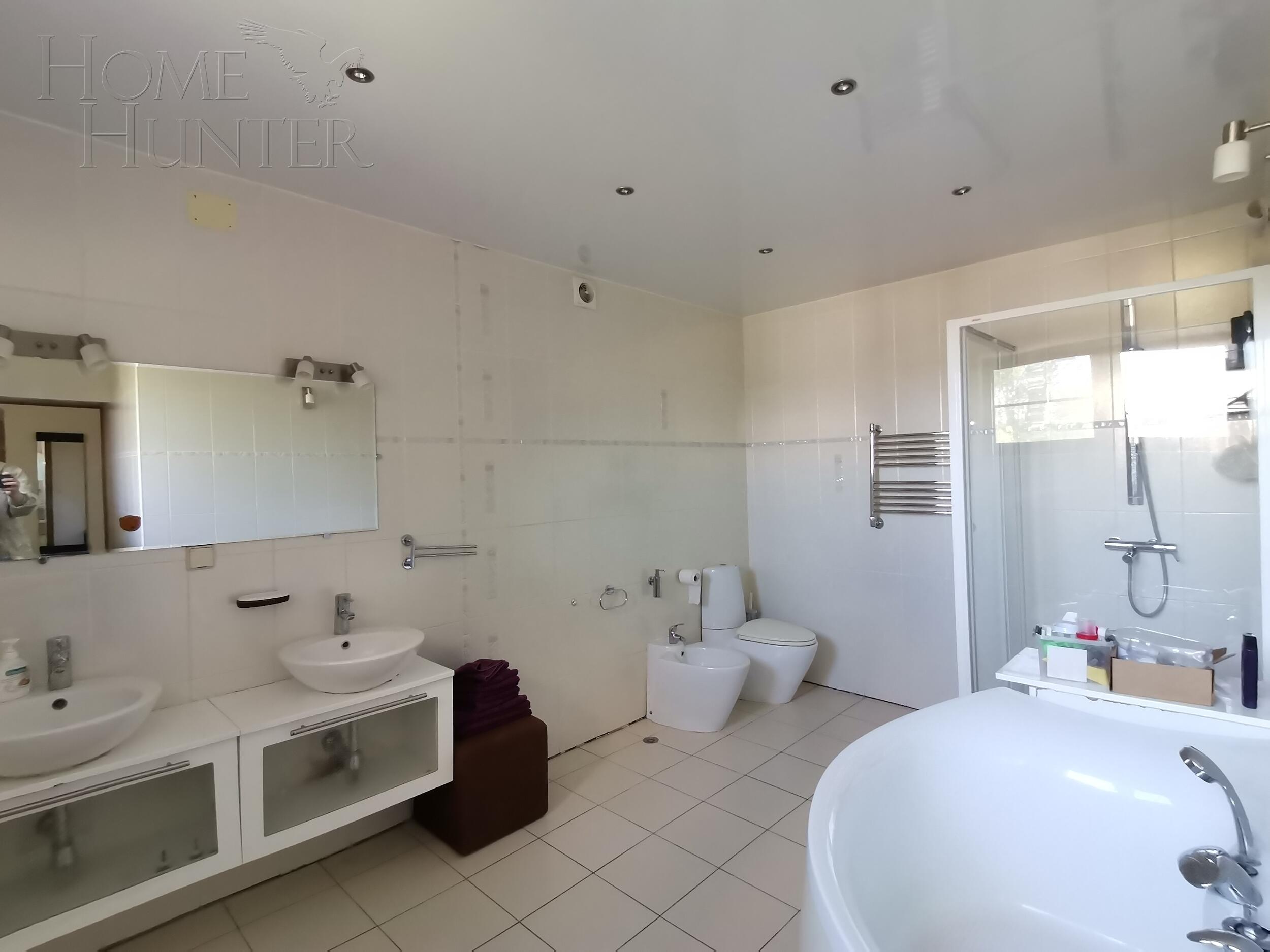 2-этажный коттедж 489 м² с отделкой