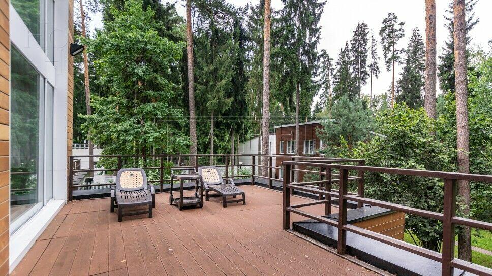 2-этажный коттедж 1 328 м² с отделкой