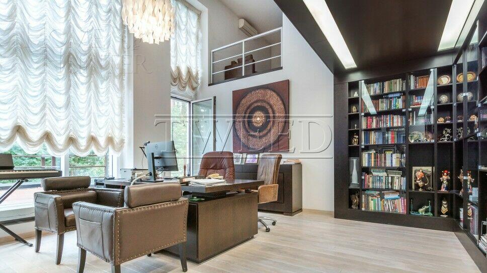 2-этажный коттедж 1 328 м² с отделкой