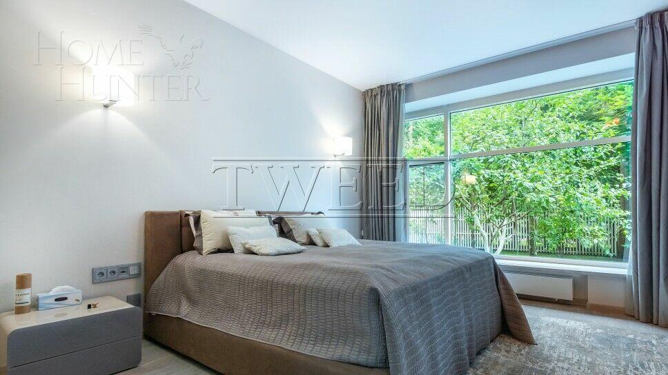 2-этажный коттедж 1 328 м² с отделкой