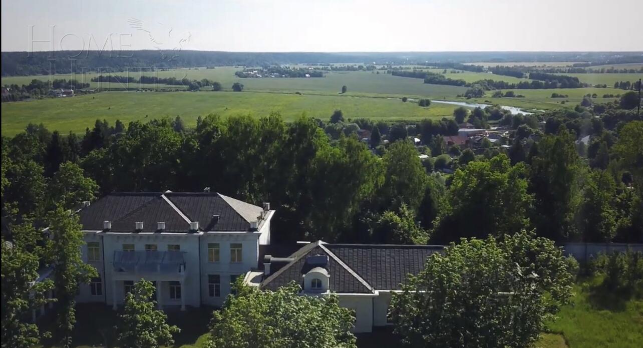 2-этажный коттедж 4 384 м² без отделки