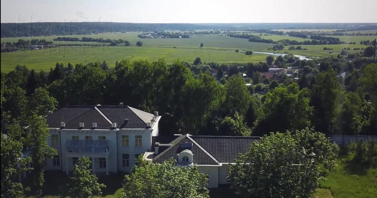 2-этажный коттедж 4 384 м² без отделки