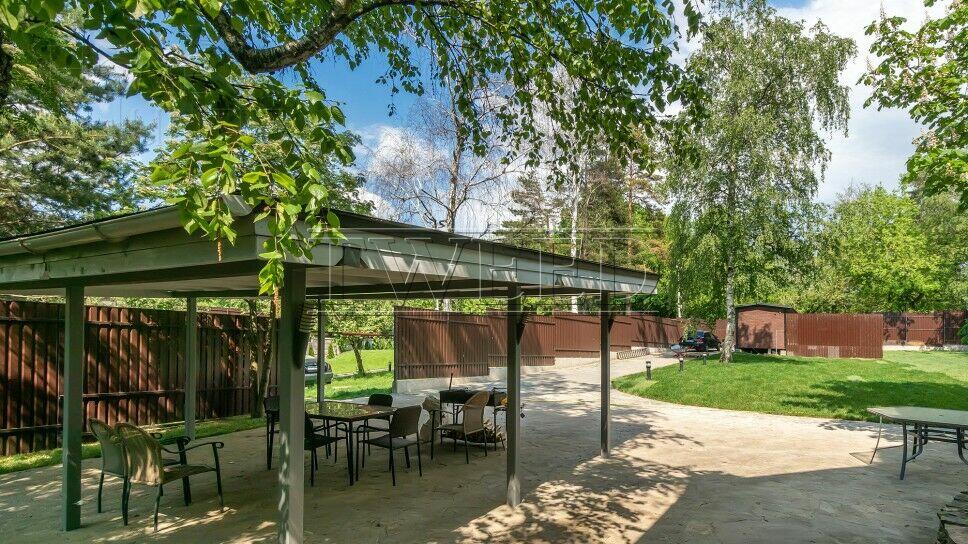 2-этажный коттедж 350 м² с отделкой